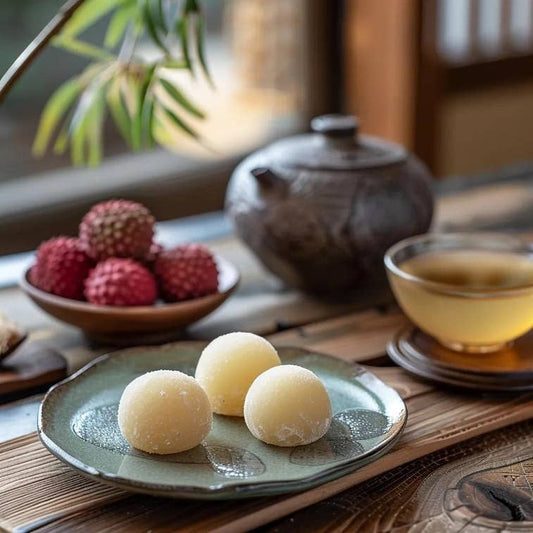 Kubota Baked Soft Mochi - Lychee Flavor 200g (Japan)