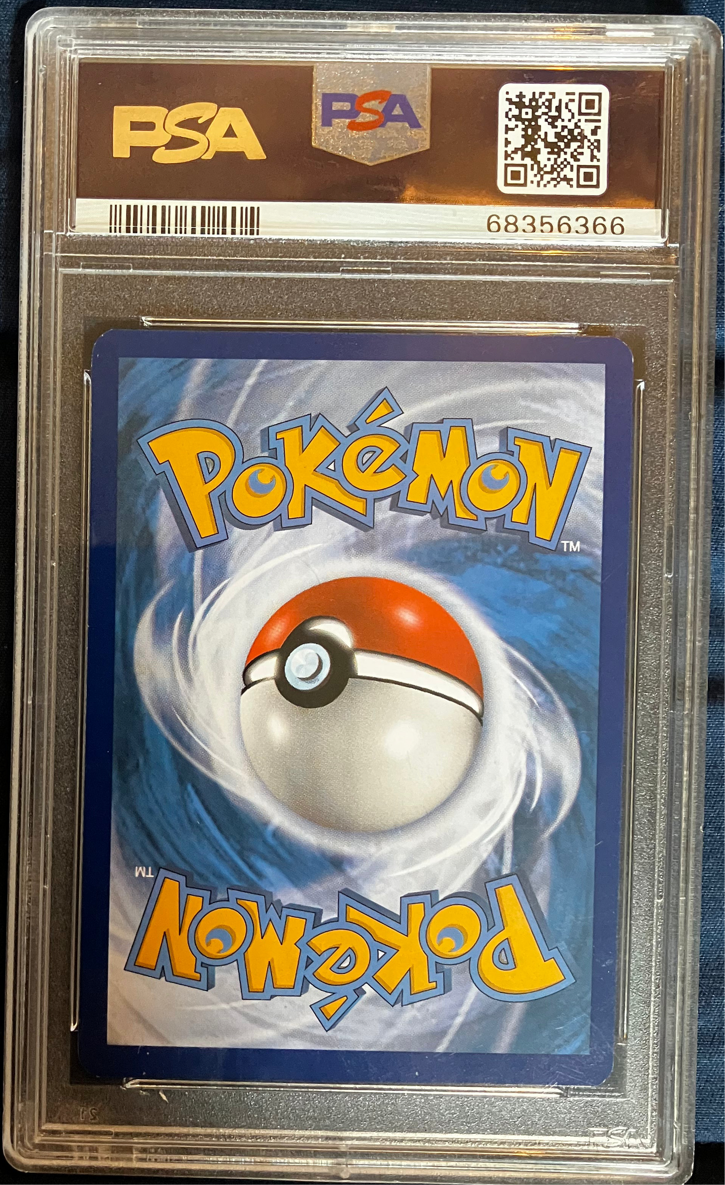 Pokémon Go Holo Charizard PSA 8